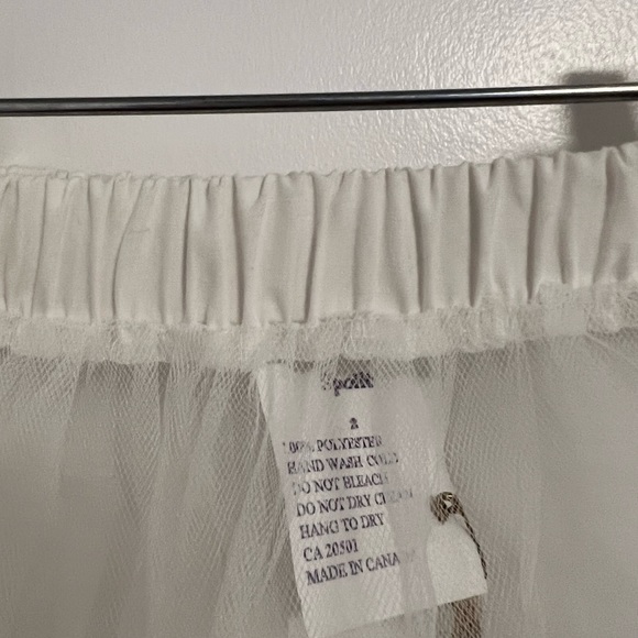 2/$40 NWT Spoilt kids tutu in size 2 in white - Picture 3 of 7